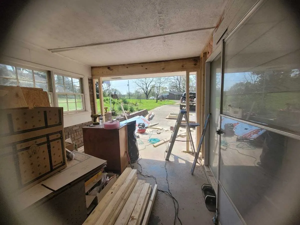 Air movers and dehumidifier for Drying & Dehumidification in Rochester